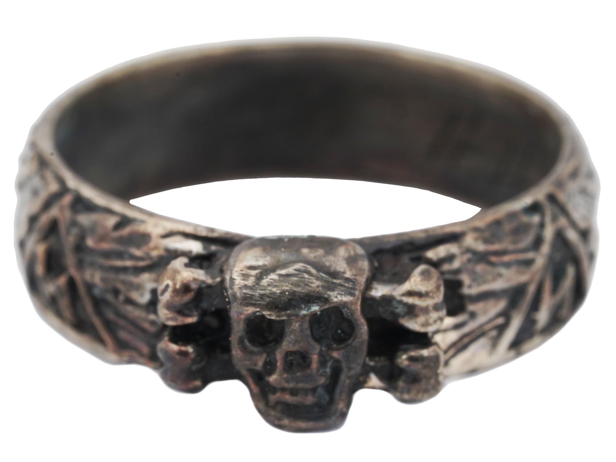 A NAZI GERMAN WWII WAFFEN SS SILVER HONOUR RING PIC-0